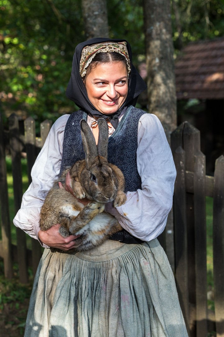 1890 - Lujza Garajova Schramekova
